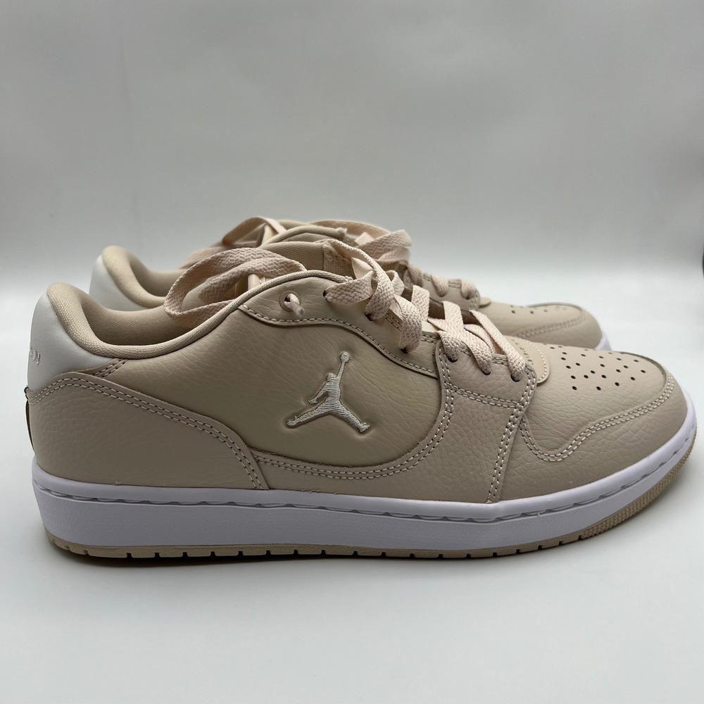 Jordan Court Connect Low Womens 10 Legend Brown Pale Ivory Leather Sneaker